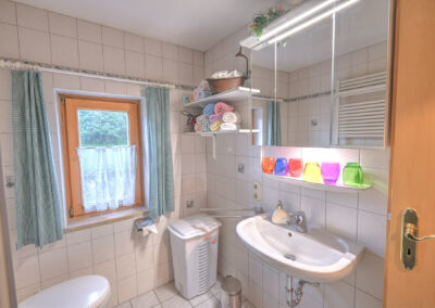 FeWo Familie Estner -Bauer in Trach Foto Bad